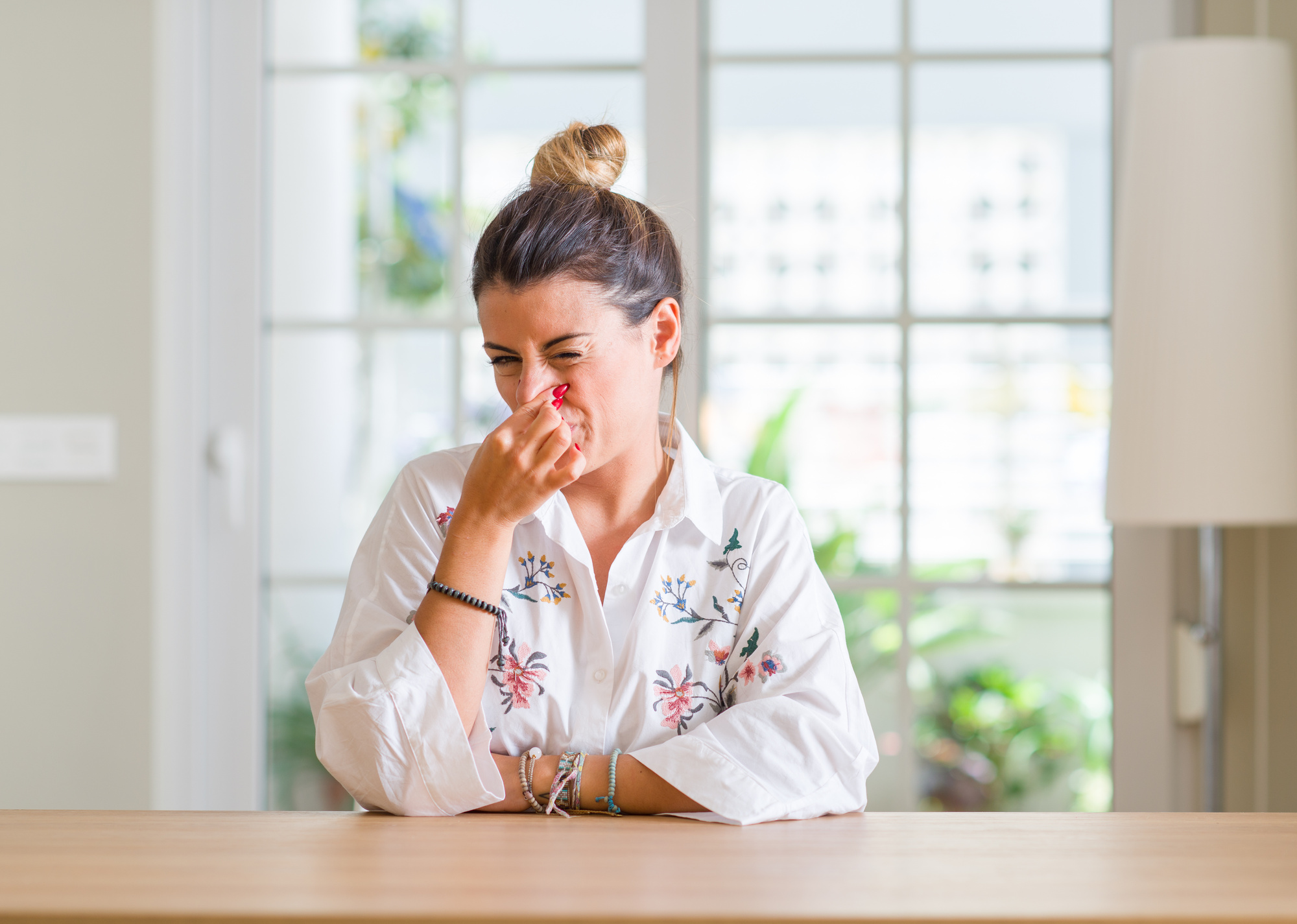 how to keep your home smelling fresh